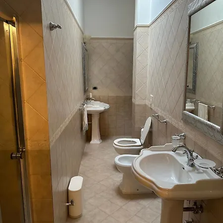 Castlehawk Bed & Breakfast Galatone